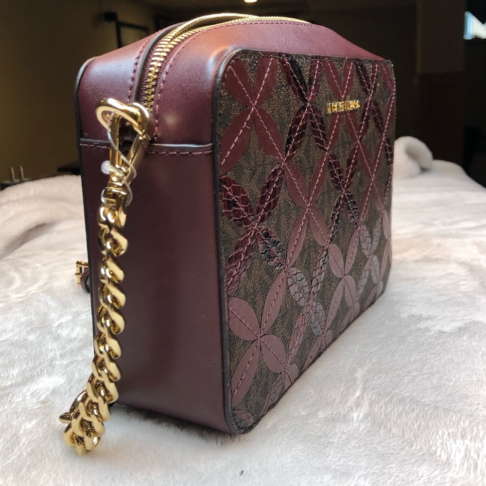 Michael Kors Purse - Picture 4 of 4
